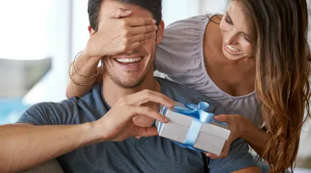 Top 32 Valentine’s Day gifts for husbands 2024