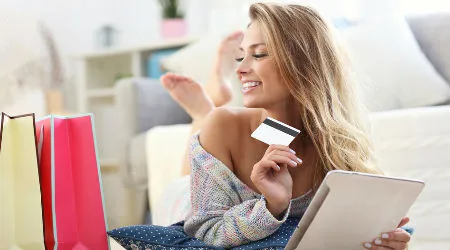 Which online stores accept Paypal?